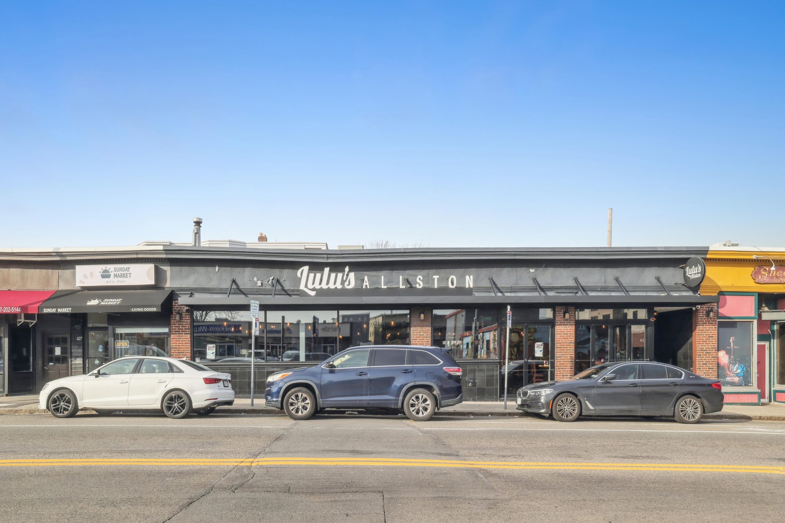 Alder_EXT_Neighborhood_LulusNeighorhoodRestaurant_Shoootin_January2026